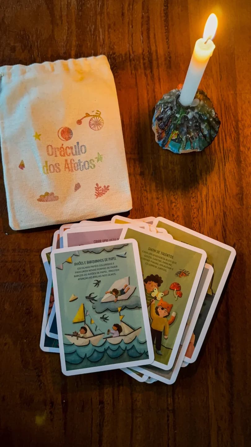Oráculo dos Afetos — saquinho de tecido e cartas ilustradas